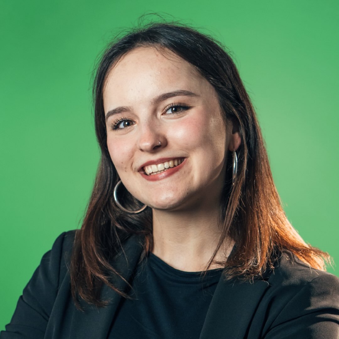 Alisa D.